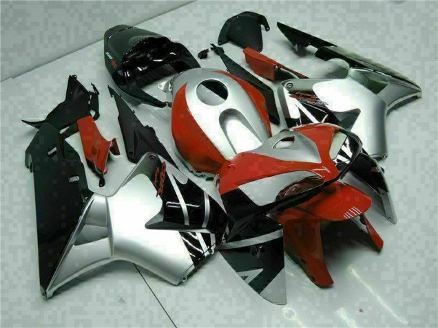 Carenados Moto CBR 600 RR 05-06 - Negro Plata Rojo Carenados Moto CBR 600 RR 05-06 - Negro Plata Rojo