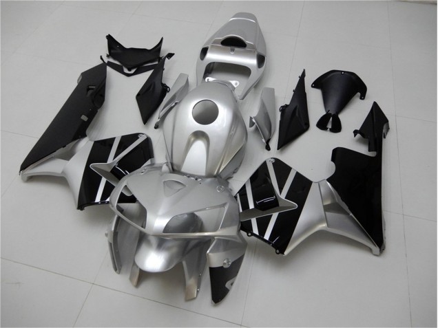 Carenados Moto CBR 600 RR 05-06 - Plata Negro Carenados Moto CBR 600 RR 05-06 - Plata Negro