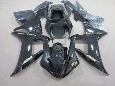 Carenados Moto R1 02-03 - Negro con Oro Calcomanía