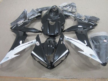 Carenados Moto R1 04-06 - Negro Blanco