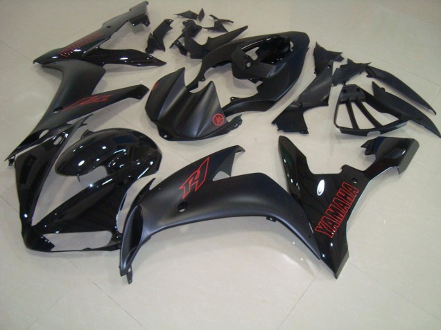 Carenados Moto R1 04-06 - Negro Mate Rojo Carenados Moto R1 04-06 - Negro Mate Rojo