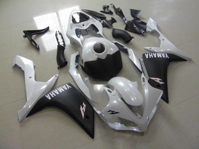 Carenados Moto R1 07-08 - Blanco Perla Negro Mate Carenados Moto R1 07-08 - Blanco Perla Negro Mate