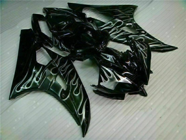 Carenados Moto R6 06-07 - Plata Llama Negro Carenados Moto R6 06-07 - Plata Llama Negro