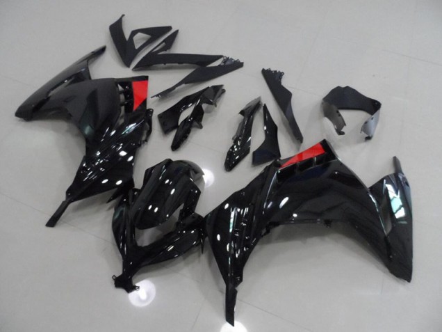 Carenados Moto ZX 300R 13-16 - Negro Rojo Carenados Moto ZX 300R 13-16 - Negro Rojo