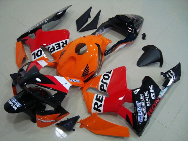 Carenado & Plástico Moto CBR 600 RR 03-04 - Repsol Carenado & Plástico Moto CBR 600 RR 03-04 - Repsol