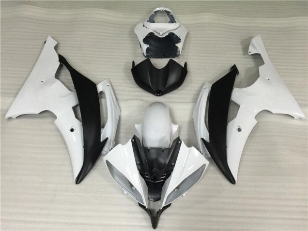 Kits Carenados Moto R6 08-16 - Blanco Negro Kits Carenados Moto R6 08-16 - Blanco Negro