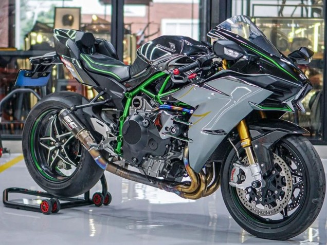 Carenados Moto Kawasaki Ninja H2 2015-2022 - Gris