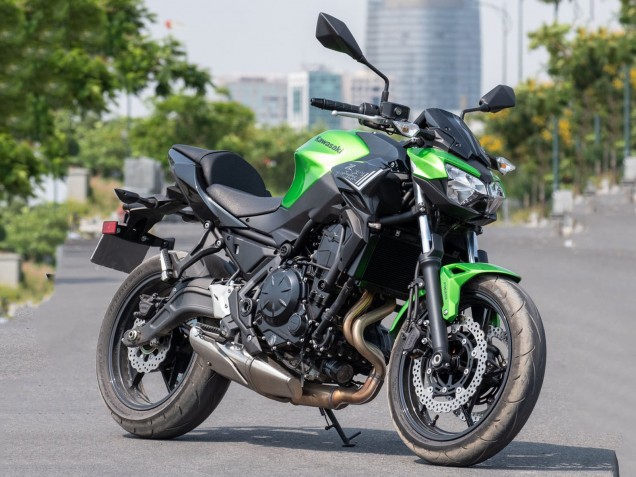 Carenados Moto Kawasaki Ninja Z650 2020-2025 - Verde Negro