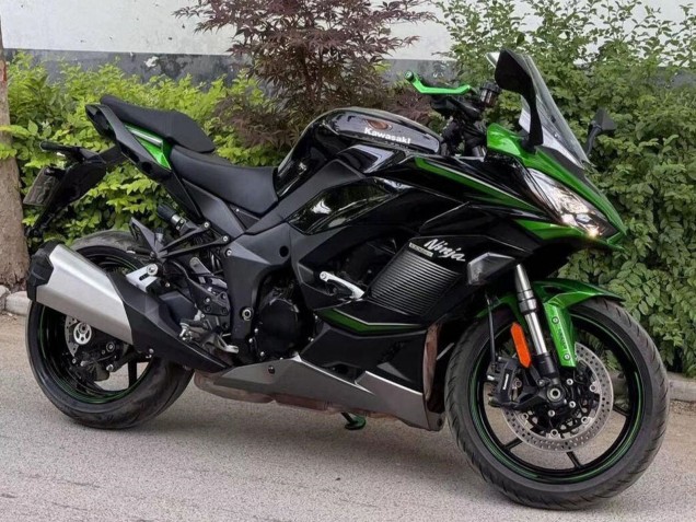 Carenados Moto Kawasaki Z1000SX 2020-2025 - Negro Gris Verde Ninja