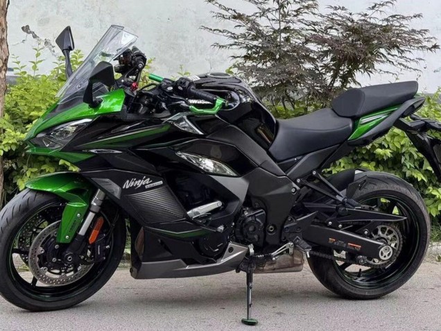 Carenados Moto Kawasaki Z1000SX 2020-2025 - Negro Gris Verde Ninja