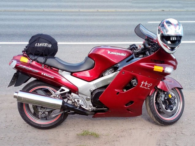 Carenados Moto Kawasaki ZZR1100 1993-2003 - Rojo