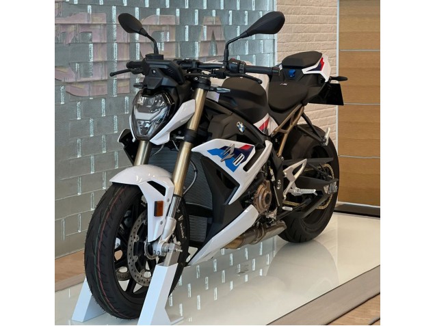 Carenados Moto BMW S1000R 2021-2025 - Blanco Azul Rojo