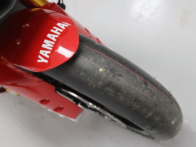 Carenados Moto Yamaha YZF 1000 R1 2020-2025 - Blanco Rojo GYTR