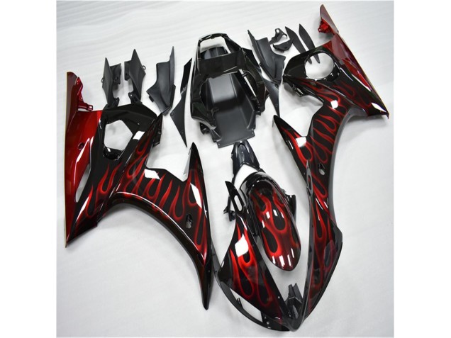 Plástico Moto R6 03-05 - Negro Rojo Llama Plástico Moto R6 03-05 - Negro Rojo Llama